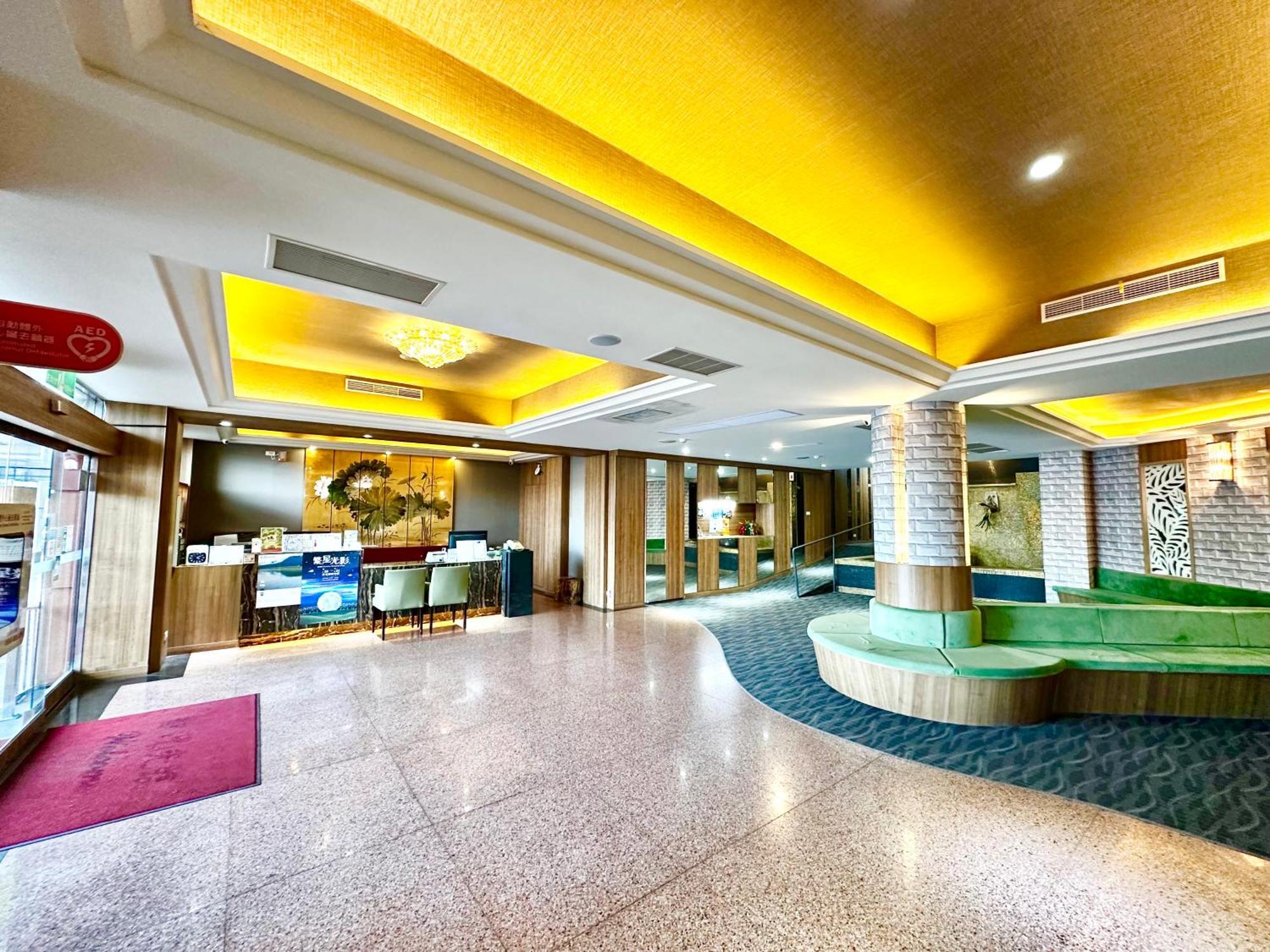 Taitung Bali Suites Hotel Exterior foto